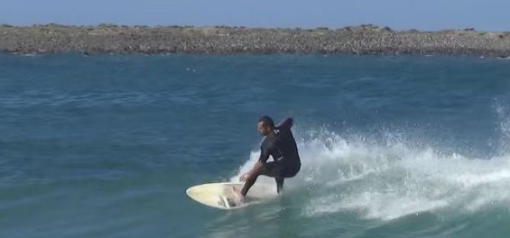 Surfing Majanicho